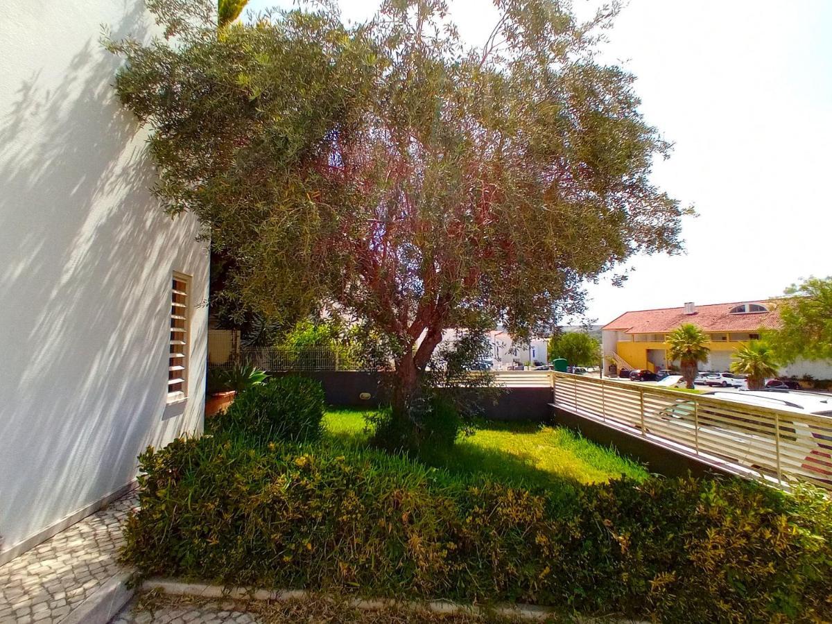 Вілла Sesimbra Charming Pool Duplex Bbk & Garden Екстер'єр фото